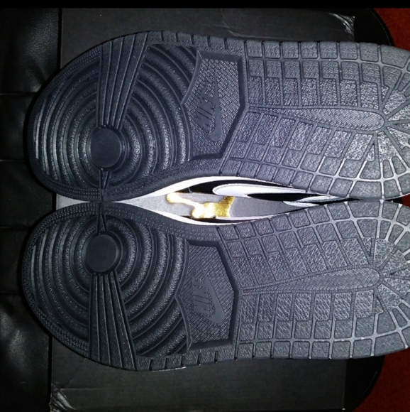 Nike Jordan Hi Flyease - Picture 5 of 8